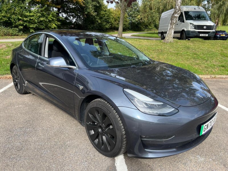 TESLA MODEL 3 (Dual Motor) Long Range Auto 4WDE 4dr